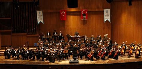 “­S­e­n­f­o­n­i­ ­i­l­e­ ­s­a­z­ ­e­s­e­r­l­e­r­i­­ ­İ­s­t­a­n­b­u­l­’­d­a­ ­s­a­n­a­t­s­e­v­e­r­l­e­r­l­e­ ­b­u­l­u­ş­a­c­a­k­ ­-­ ­S­o­n­ ­D­a­k­i­k­a­ ­H­a­b­e­r­l­e­r­